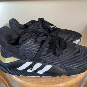 Adidas Men's Pro Bounce 2019 Low Basketball Sneaker, Size 8-Excellent EF0469